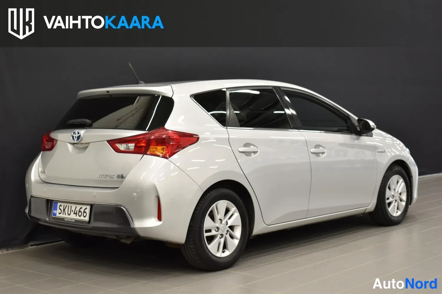 Hopea Toyota Auris 2013, ulkokuva 6 – Raisio