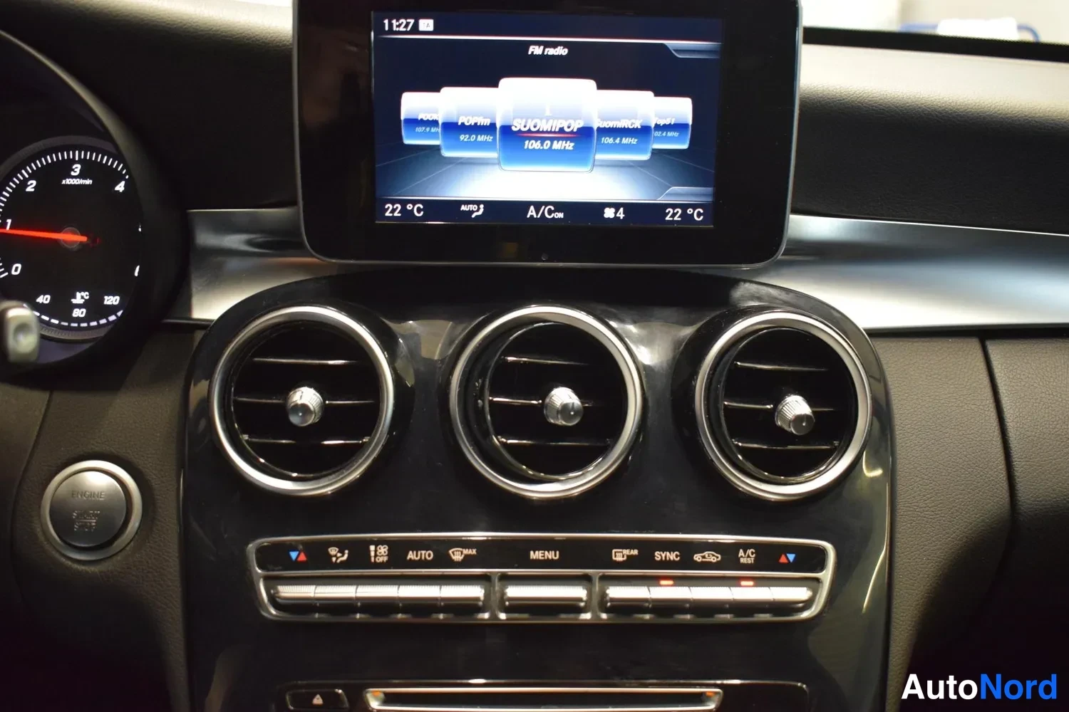 Musta Mercedes-Benz C 200 BlueTEC 2015, ulkokuva 14 – Raisio