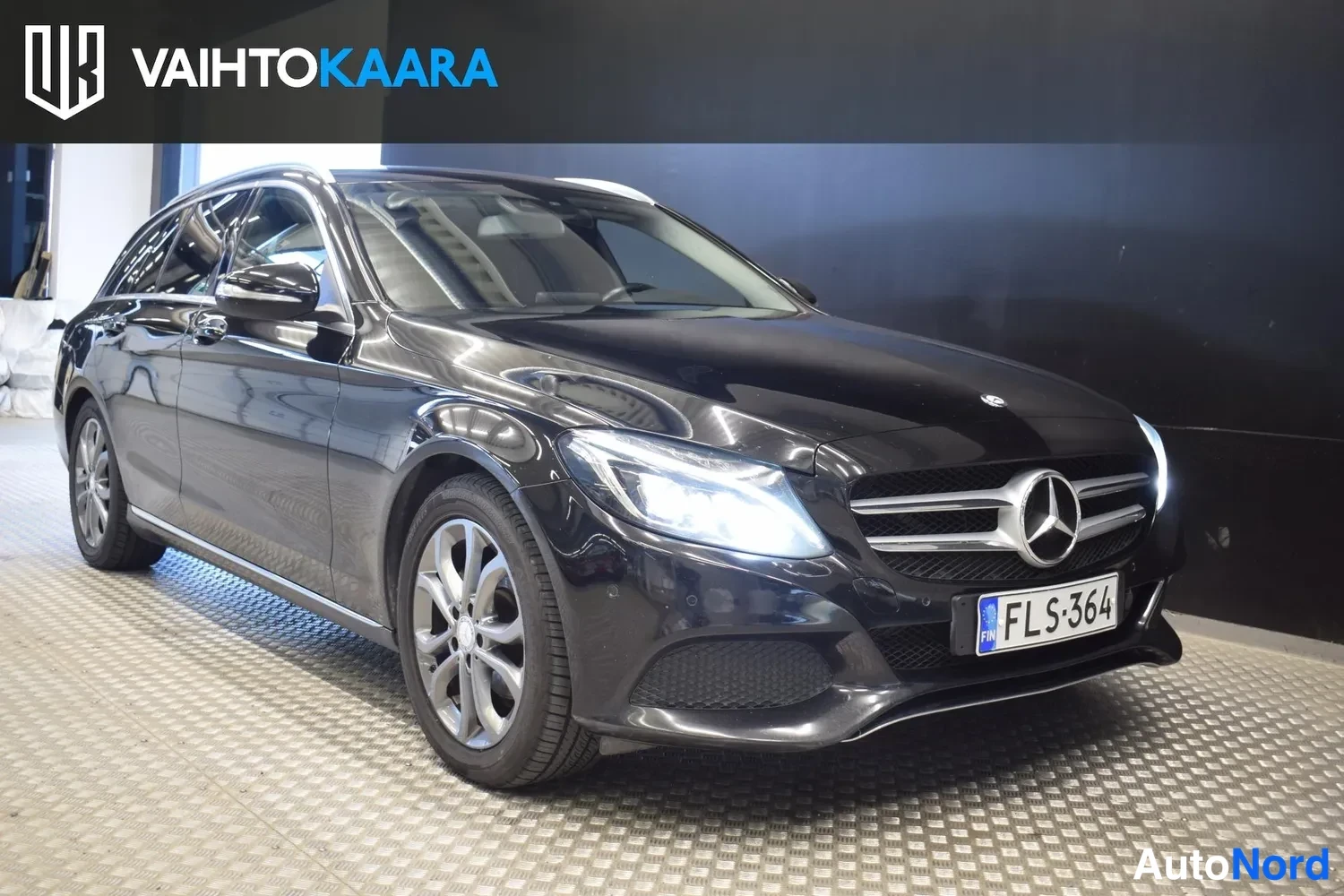 Musta Mercedes-Benz C 200 BlueTEC 2015, ulkokuva 6 – Raisio