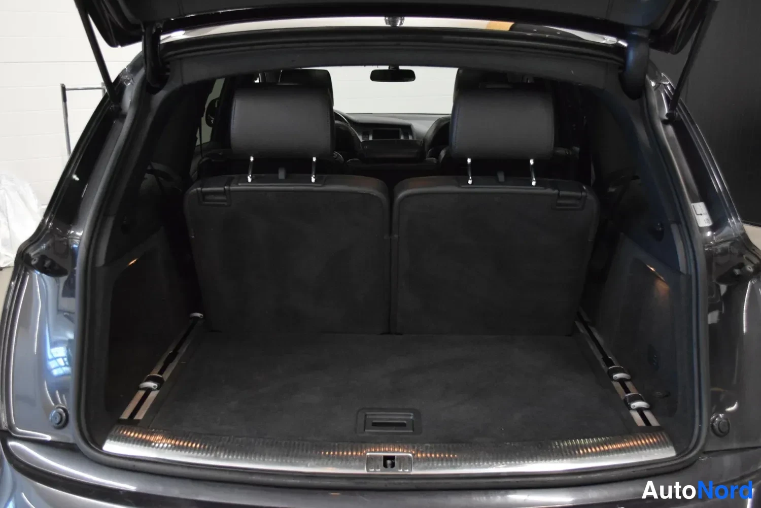 Harmaa Audi Q7 2008, ulkokuva 16 – Raisio