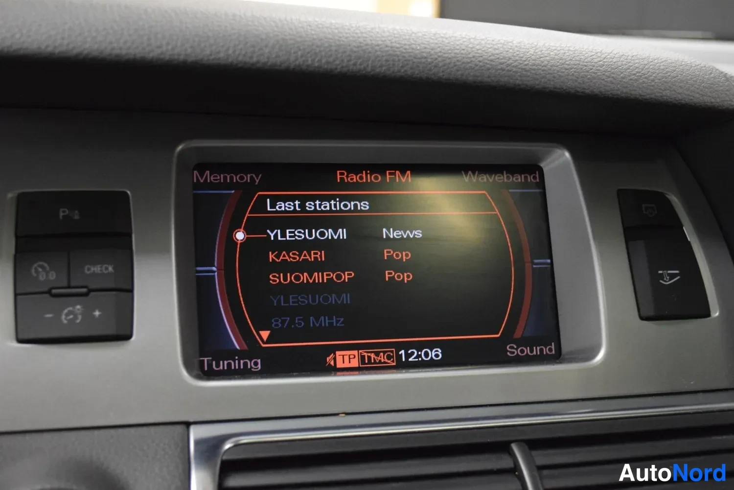Harmaa Audi Q7 2008, ulkokuva 22 – Raisio