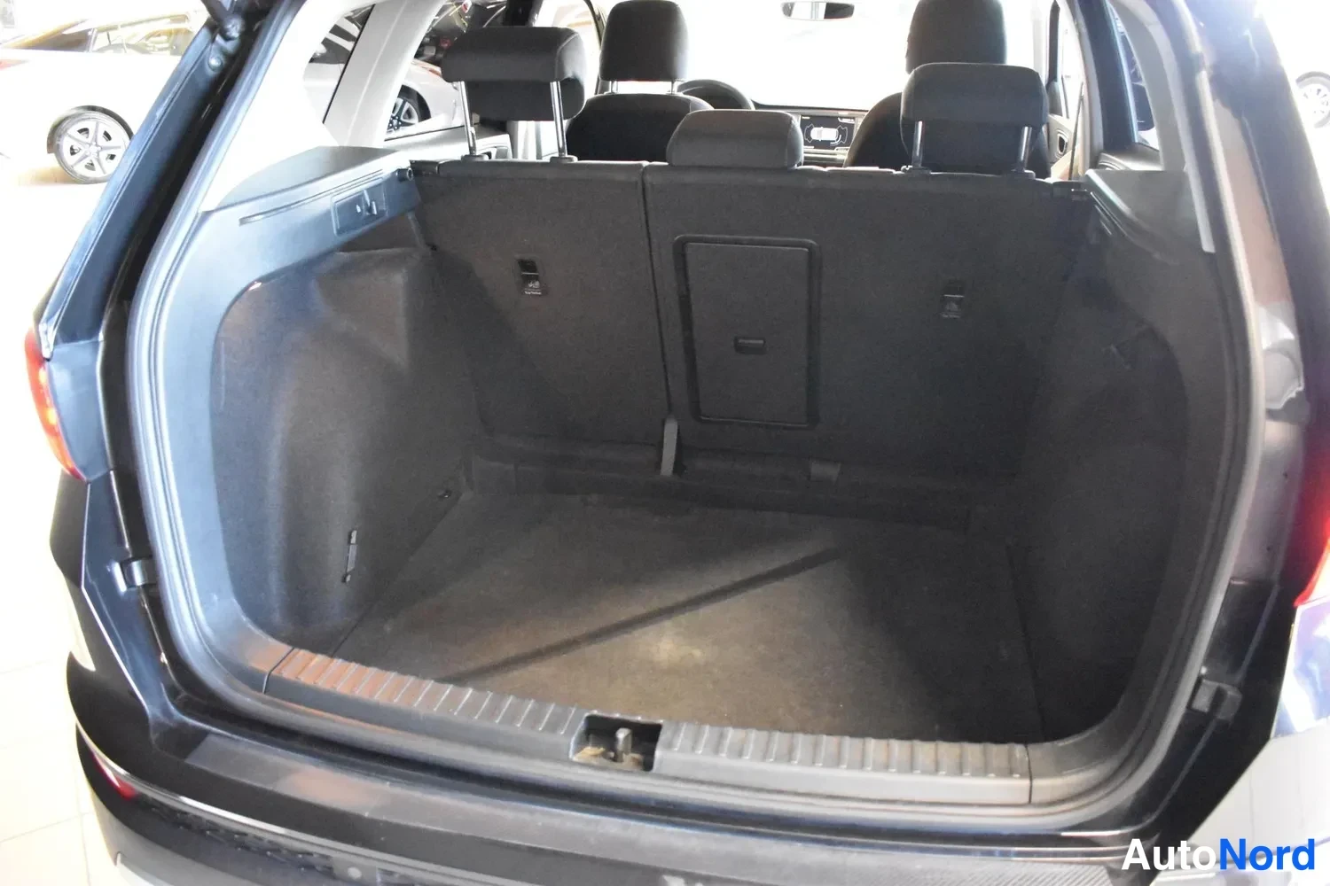 Musta Seat Ateca 2017, ulkokuva 13 – Raisio