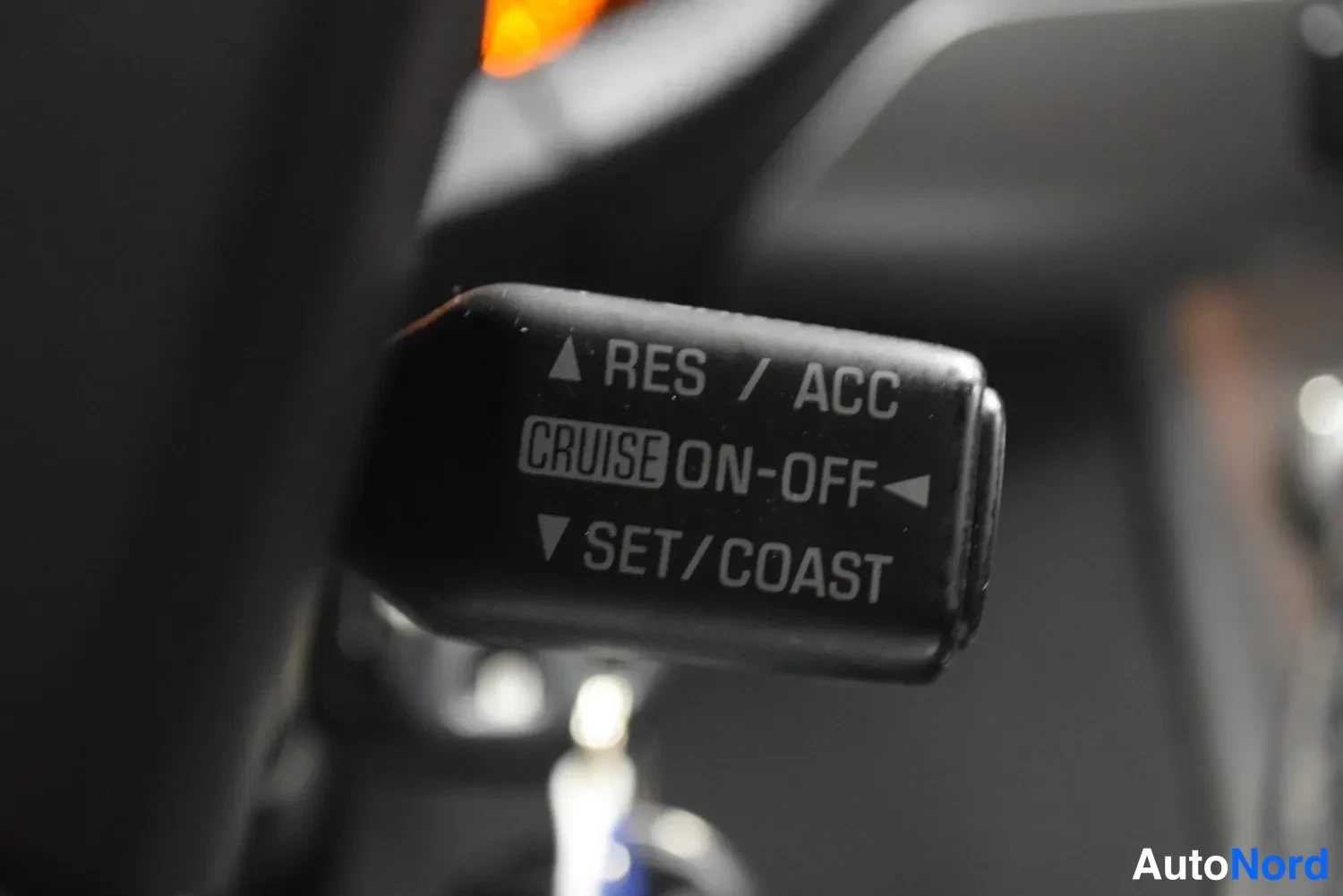 Musta Toyota Avensis 2008, ulkokuva 23 – Raisio