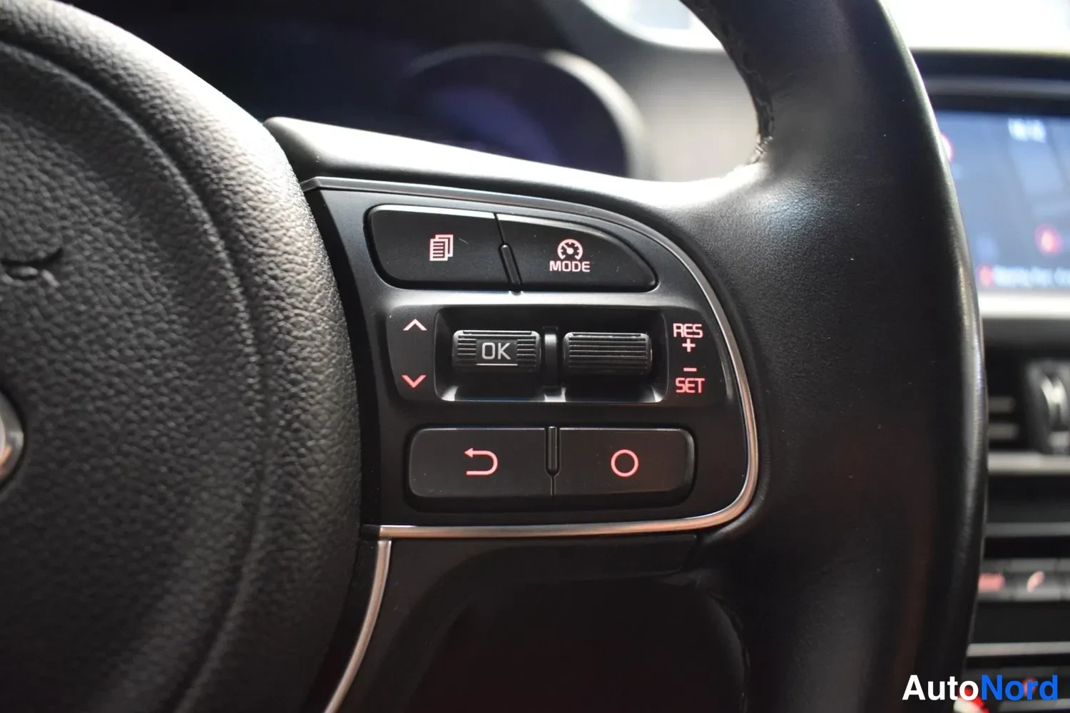 Hopea Kia Optima 2016, kuva 22