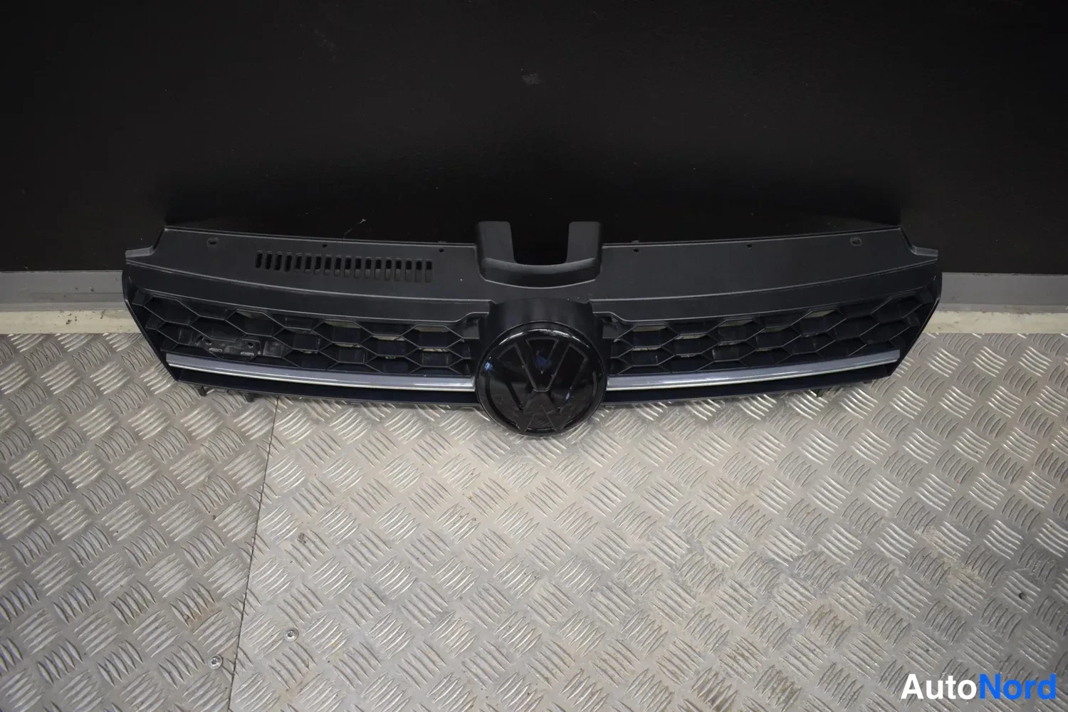 Musta Volkswagen Golf 2014, ulkokuva 23 – Raisio