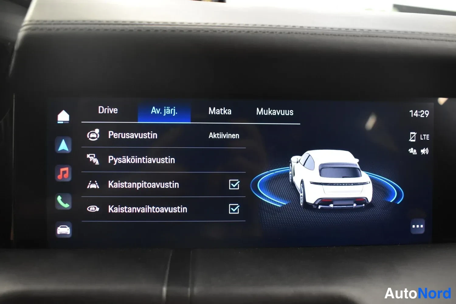 Sininen Porsche Taycan 4 2023, ulkokuva 24 – Raisio