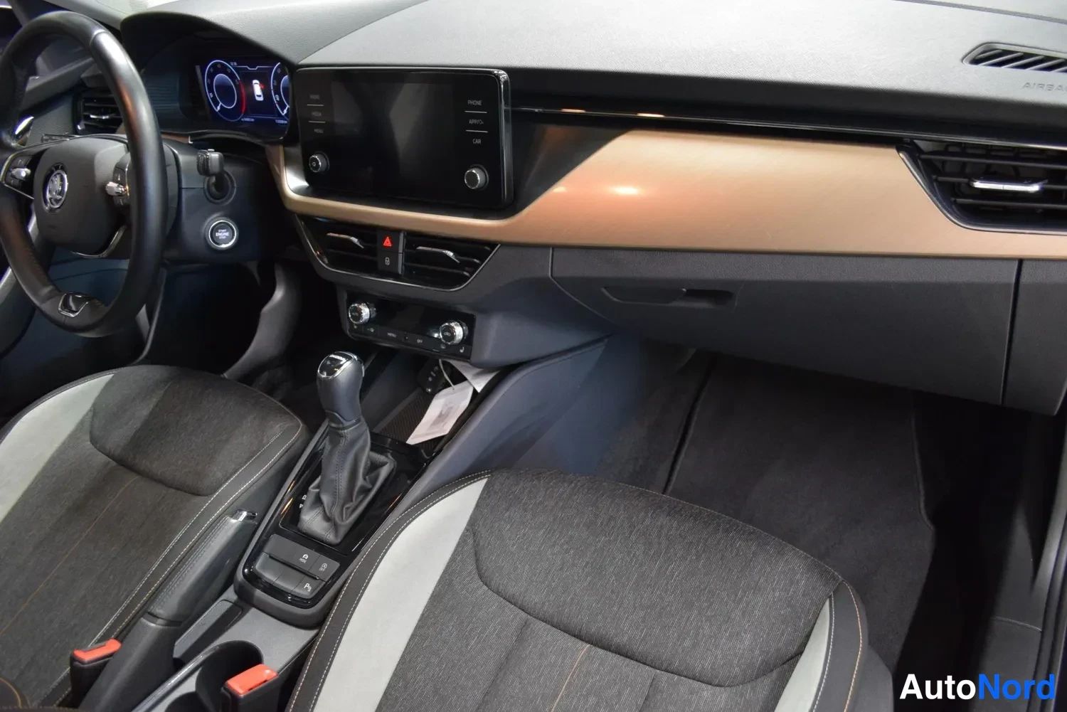 Musta Skoda Kamiq 2021, ulkokuva 12 – Raisio
