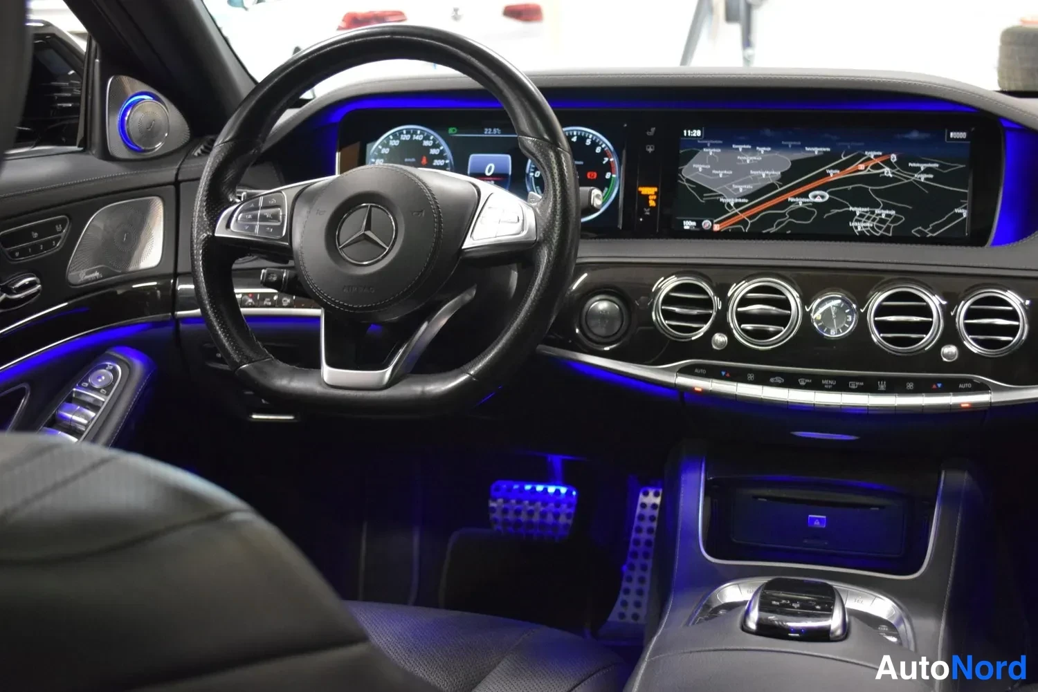 Musta Mercedes-Benz S 500 e 2015, ulkokuva 15 – Raisio
