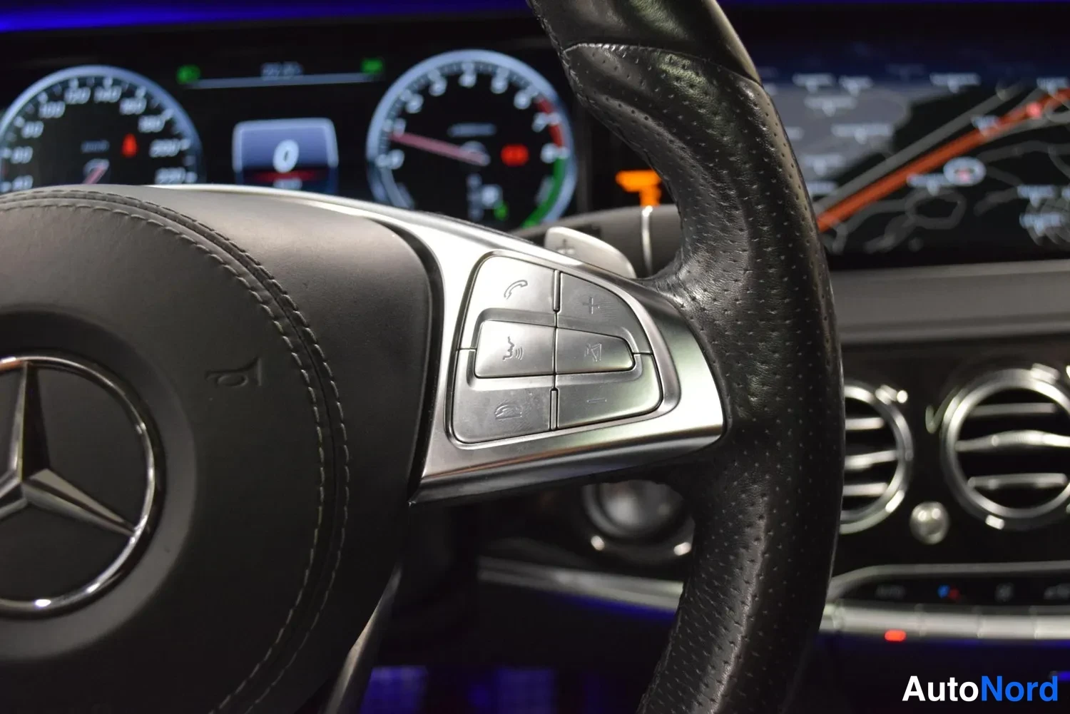 Musta Mercedes-Benz S 500 e 2015, ulkokuva 18 – Raisio