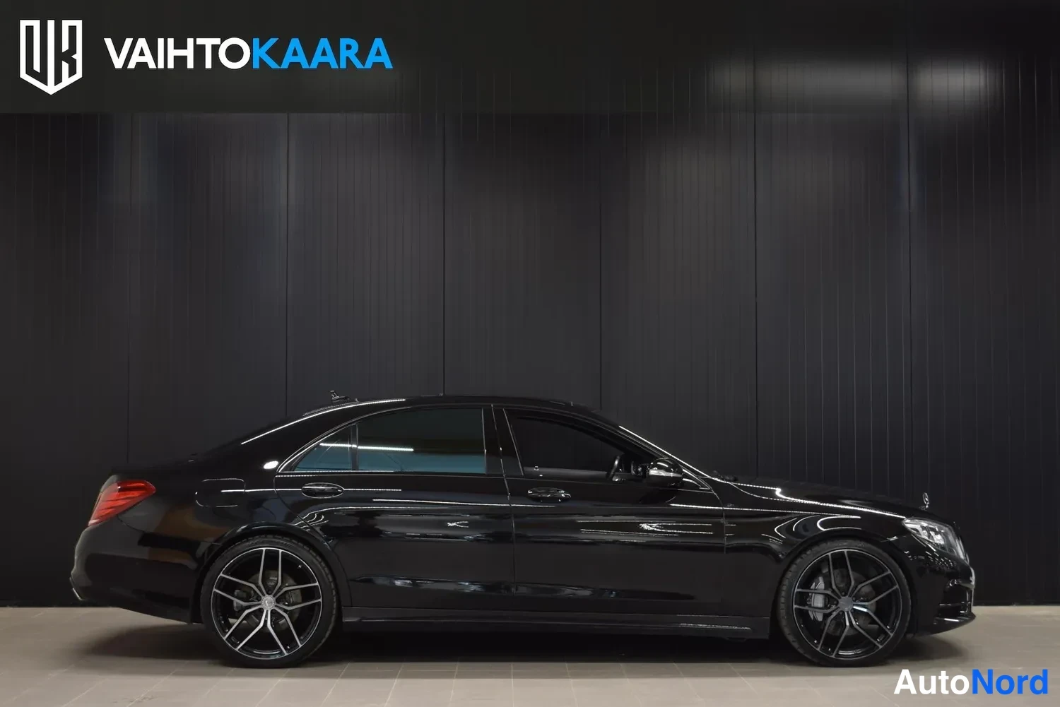 Musta Mercedes-Benz S 500 e 2015, ulkokuva 5 – Raisio