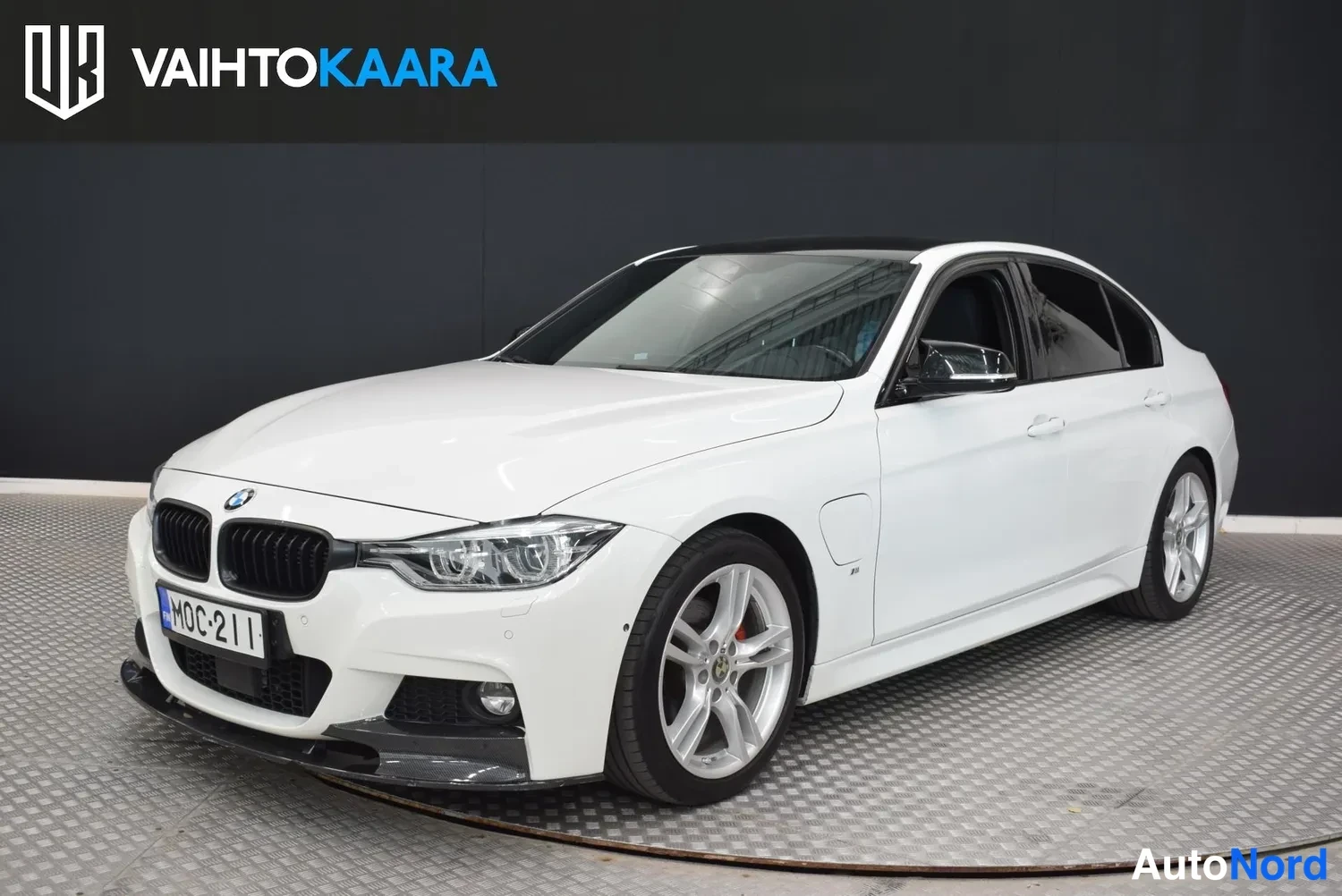 BMW 330e iPerformance 2017