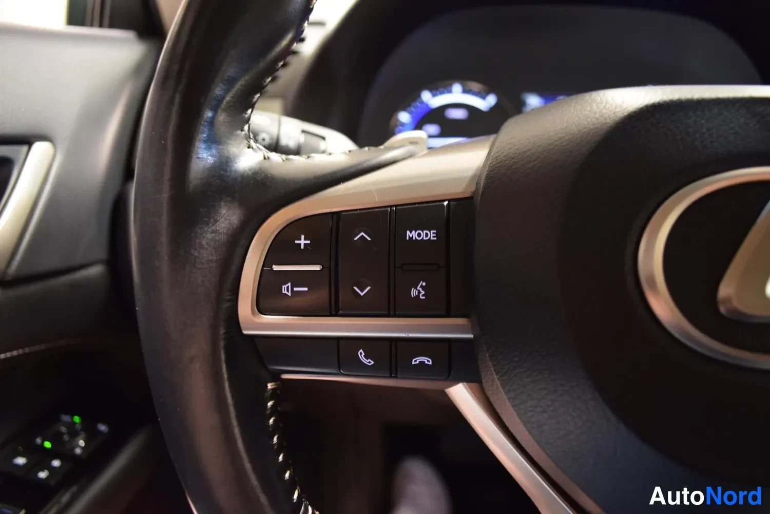 Hopea Lexus GS 2017, ulkokuva 16 – Raisio