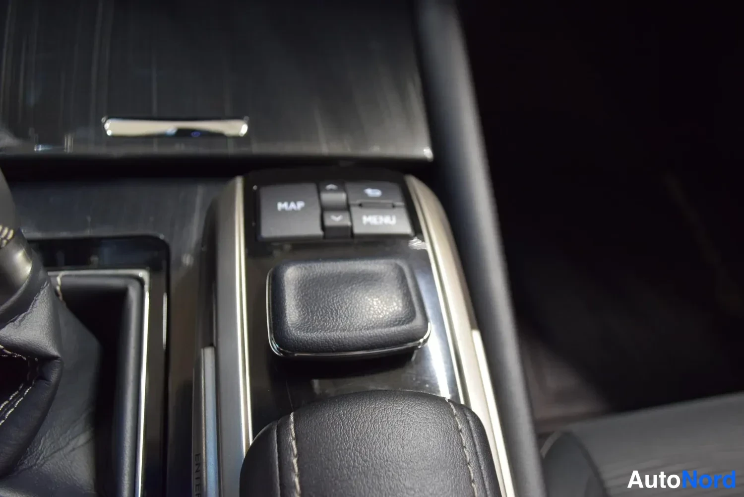 Hopea Lexus GS 2017, ulkokuva 24 – Raisio