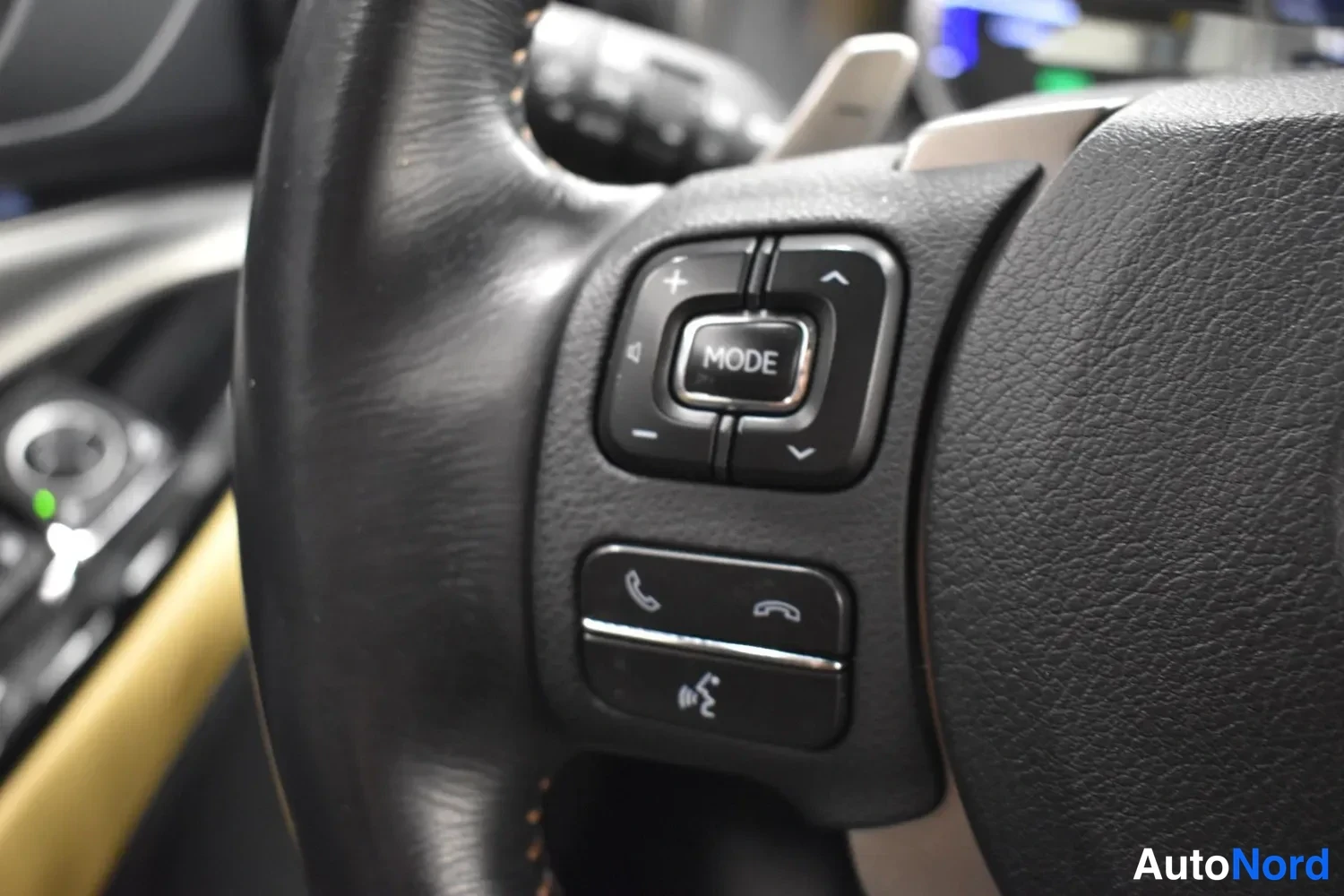 Musta Lexus RC 2017, ulkokuva 17 – Raisio