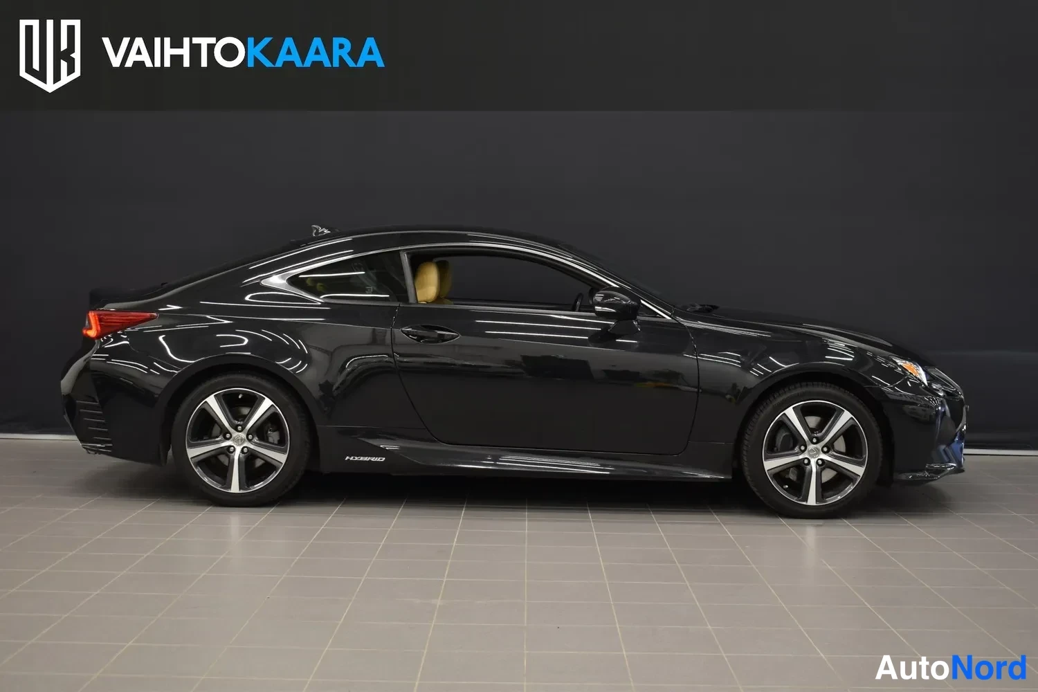 Musta Lexus RC 2017, ulkokuva 5 – Raisio