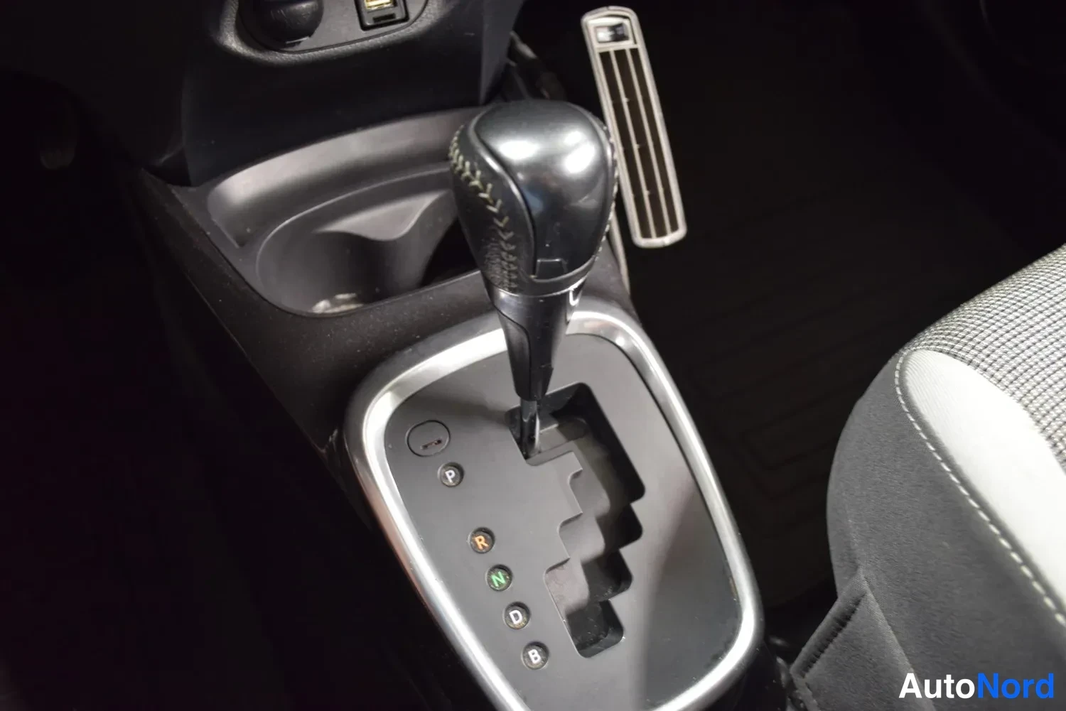 Harmaa Toyota Yaris 2020, ulkokuva 22 – Raisio