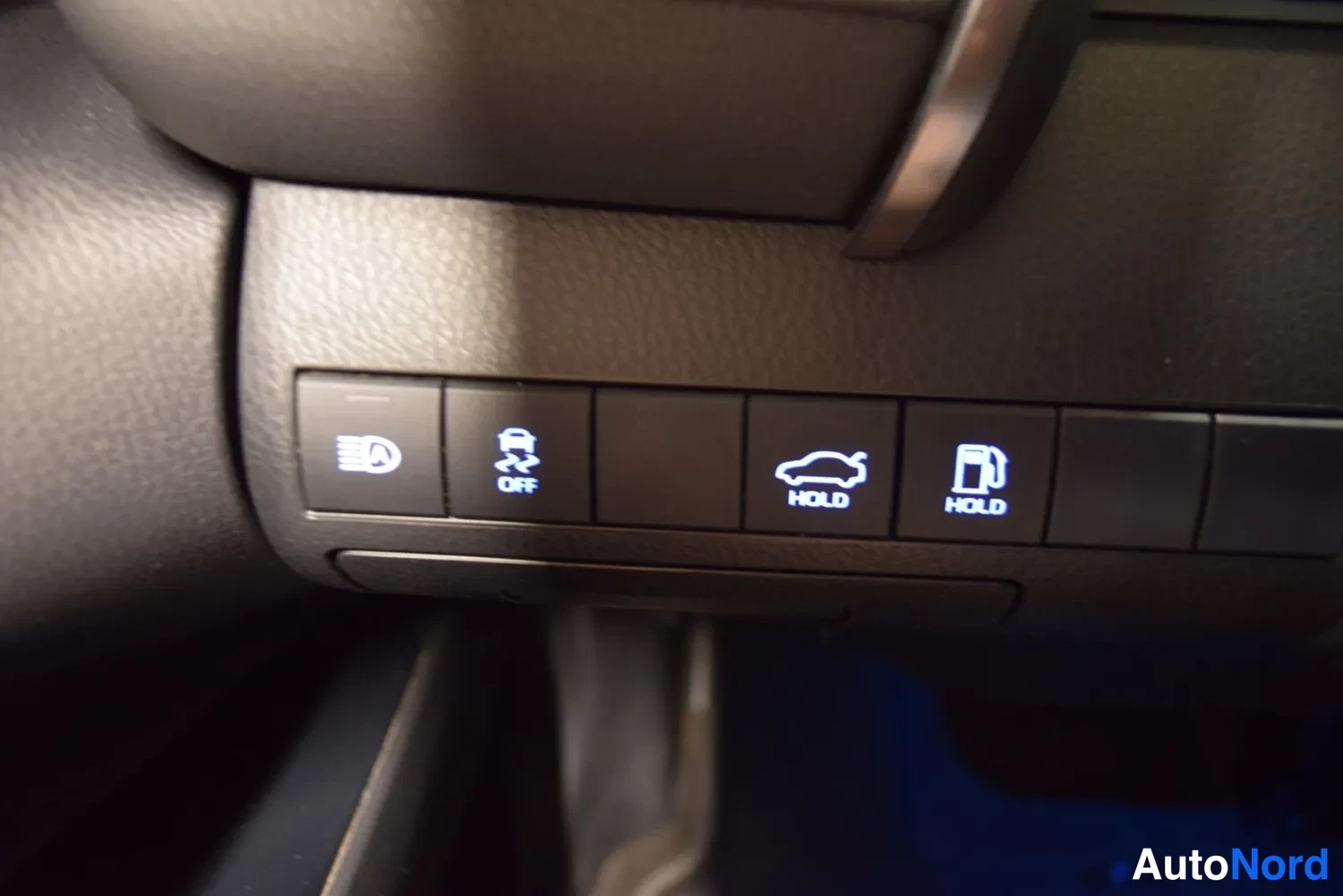 Ruskea Toyota Camry 2019, ulkokuva 18 – Raisio