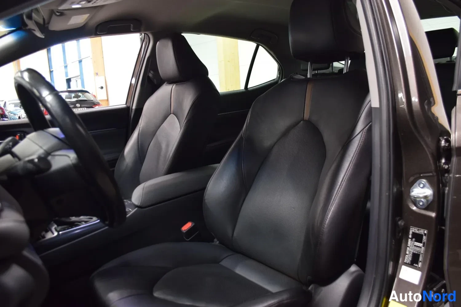 Ruskea Toyota Camry 2019, ulkokuva 10 – Raisio