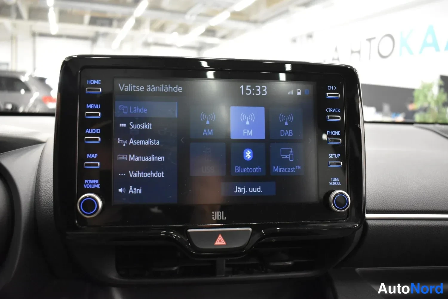 Valkoinen Toyota Yaris 2021, ulkokuva 18 – Raisio