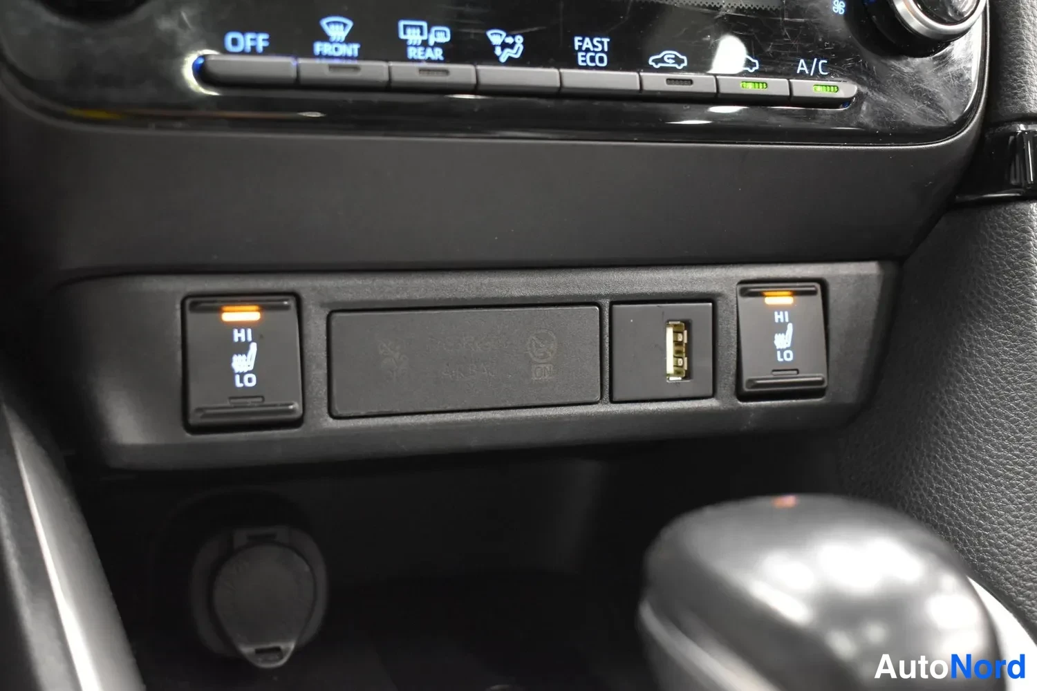 Valkoinen Toyota Yaris 2021, ulkokuva 22 – Raisio