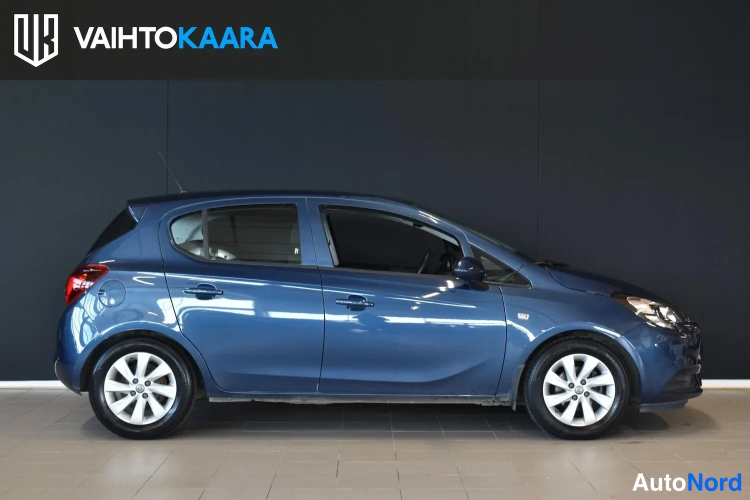 Sininen Opel Corsa 2017, ulkokuva 4 – Raisio