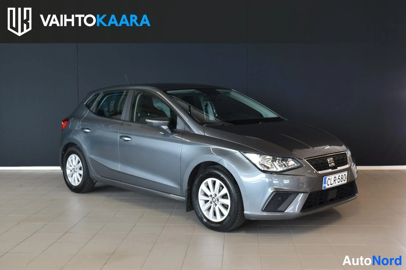 Harmaa Seat Ibiza 2018, etuviisto, keula oikealle, kuva 2