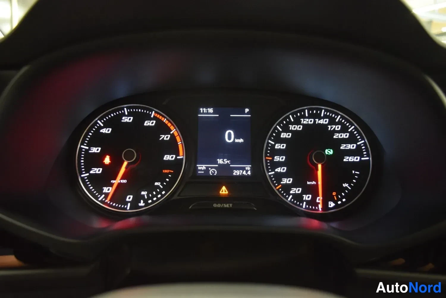 Harmaa Seat Leon ST 2016, ulkokuva 16 – Raisio