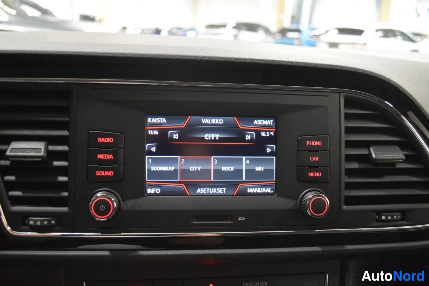 Harmaa Seat Leon ST 2016, ulkokuva 19 – Raisio