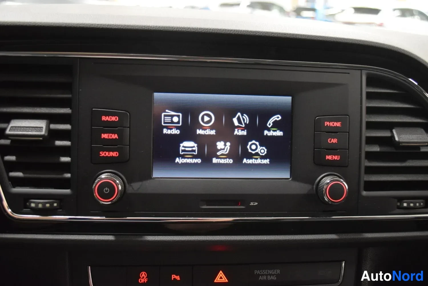Harmaa Seat Leon ST 2016, ulkokuva 21 – Raisio