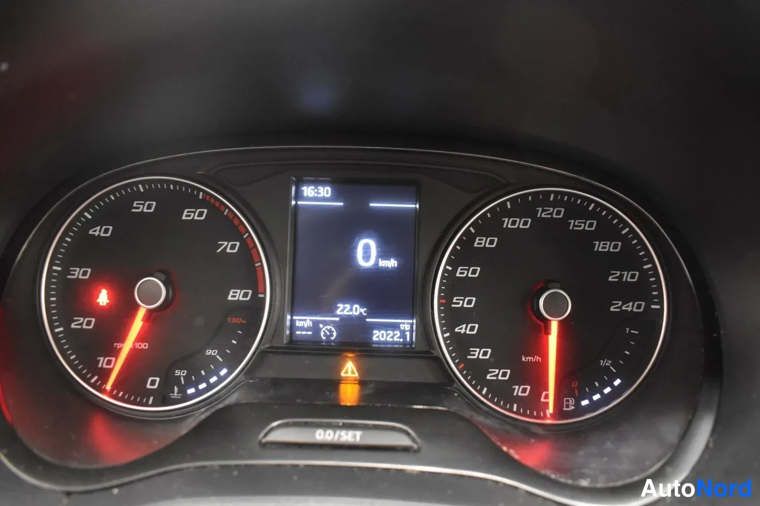 Punainen Seat Ibiza 2016, ulkokuva 13 – Raisio