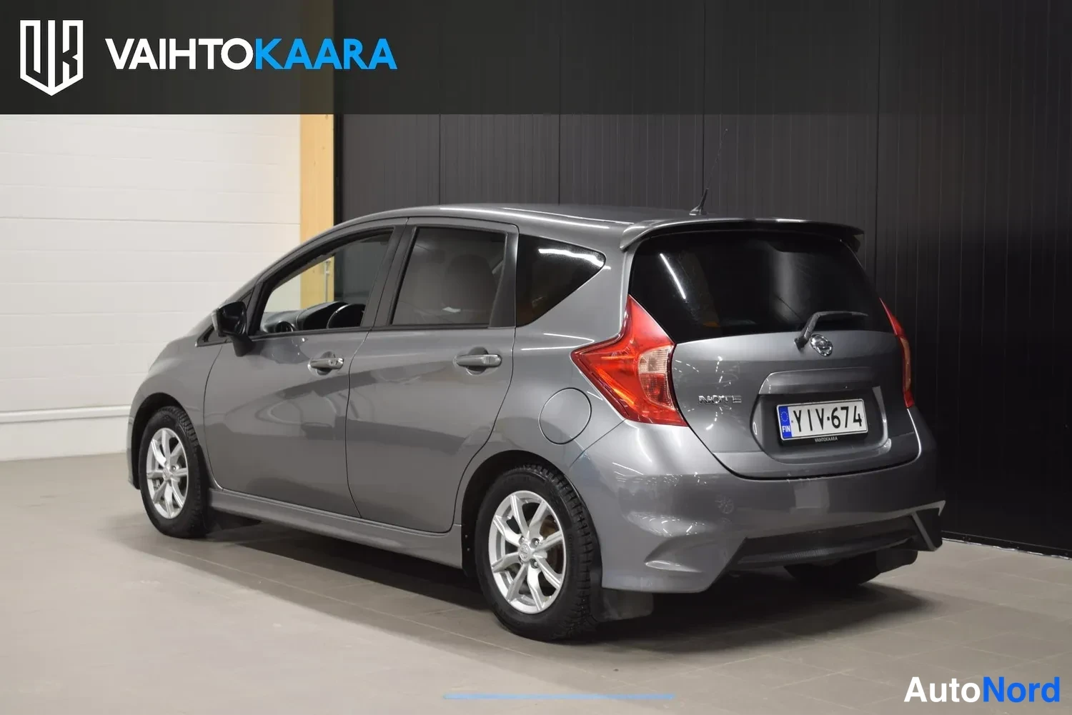 Harmaa Nissan Note 2015, ulkokuva 3 – Raisio