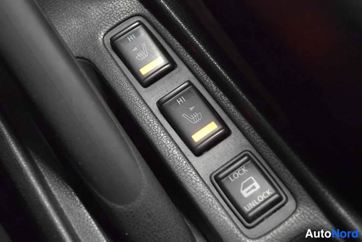 Harmaa Nissan Note 2015, ulkokuva 22 – Raisio