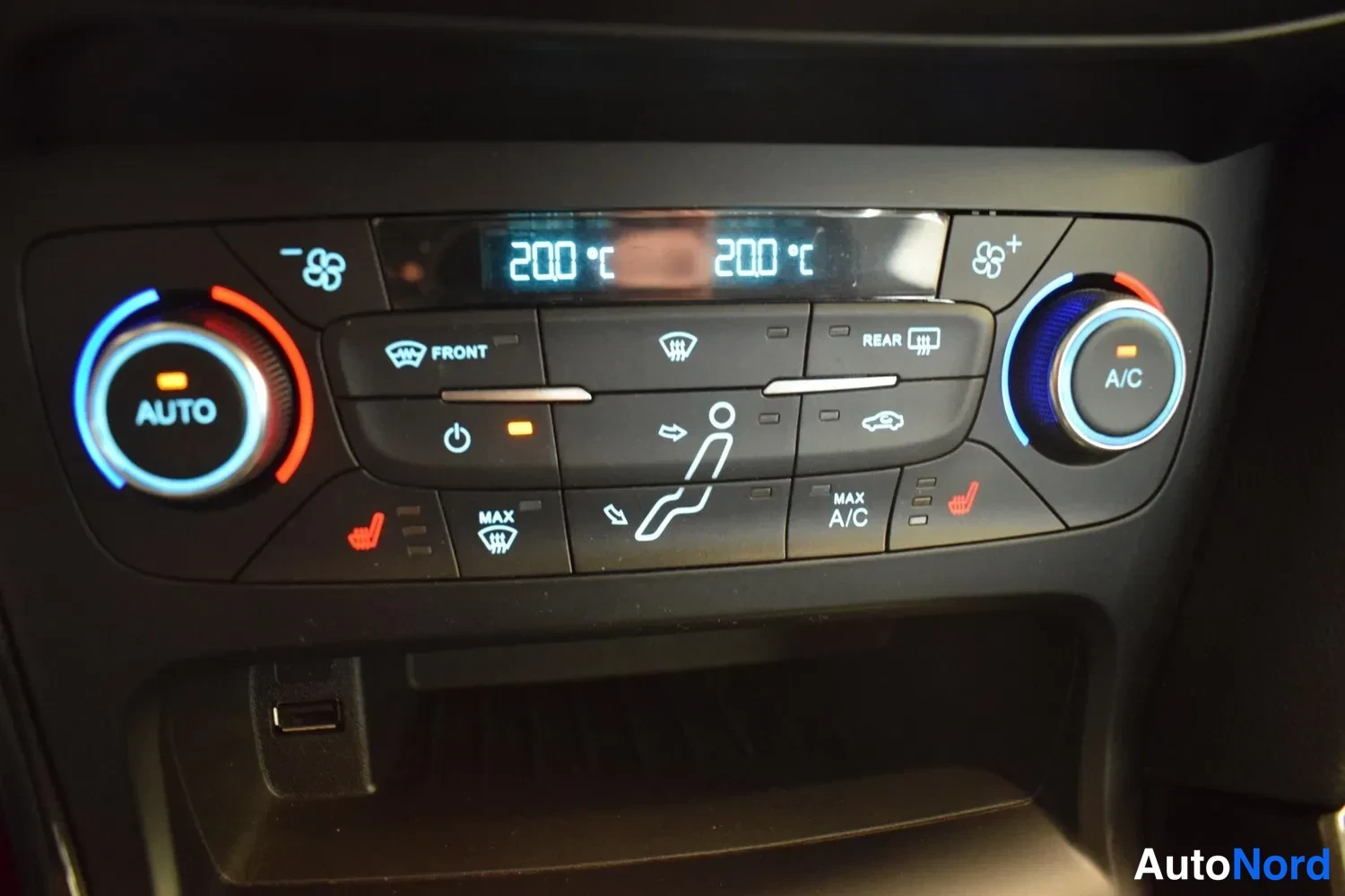 Harmaa Ford Focus 2016, ulkokuva 12 – Raisio