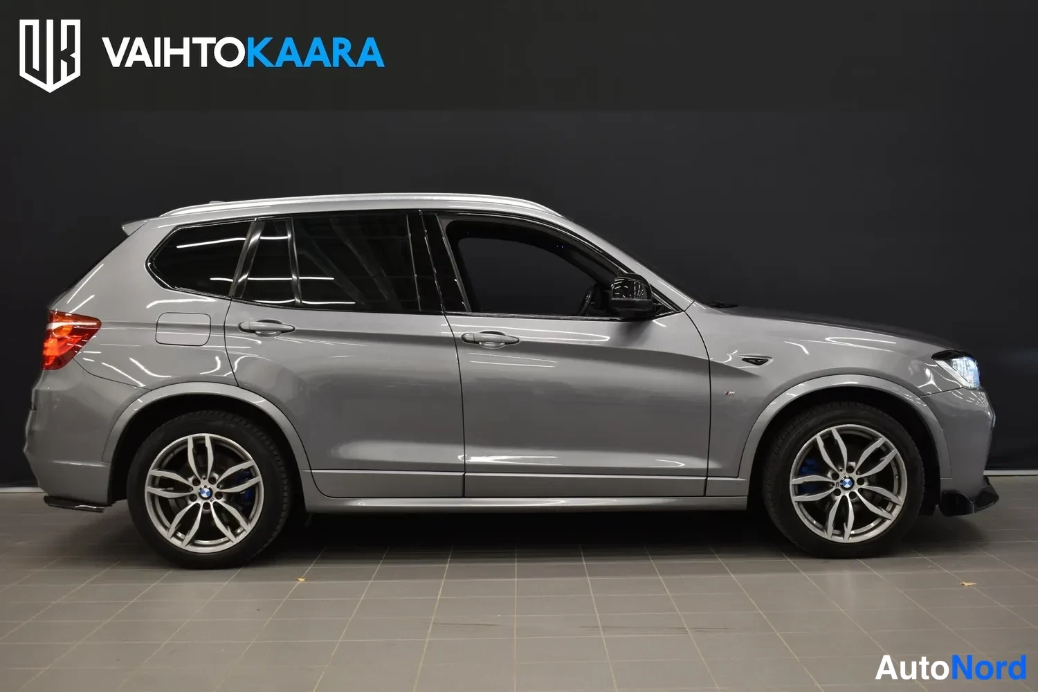 Harmaa BMW X3 xDrive30d 2017, etuviisto, keula oikealle, kuva 5