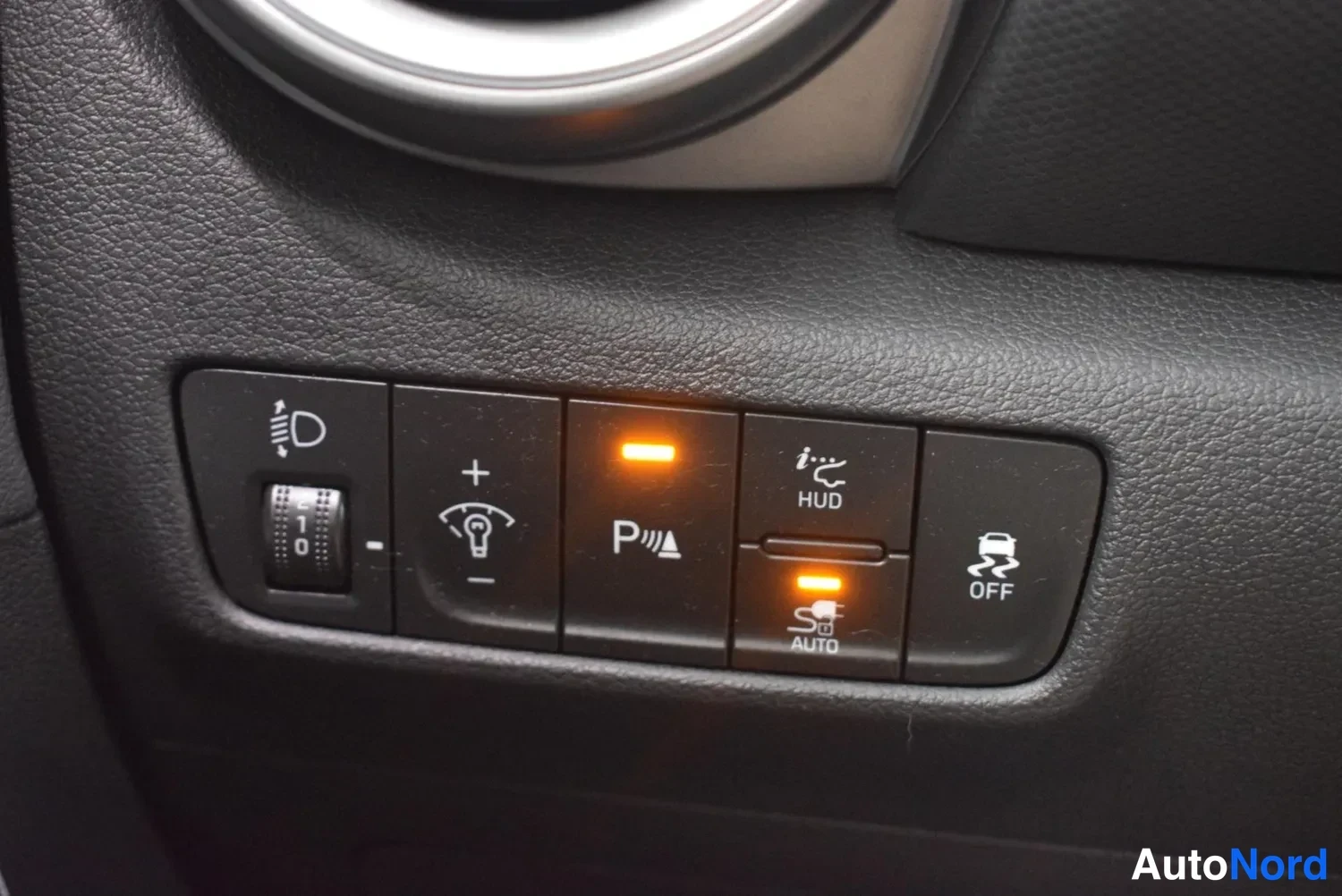 Valkoinen Hyundai Kona electric 2022, ulkokuva 16 – Raisio