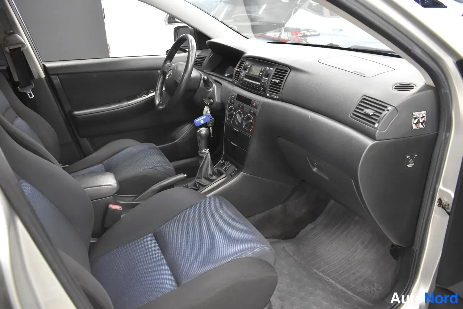 Hopea Toyota Corolla 2005, ulkokuva 14 – Raisio