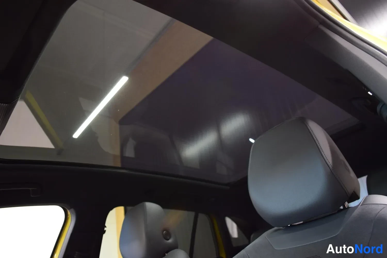 Keltainen Volkswagen ID.4 2021, ulkokuva 14 – Raisio