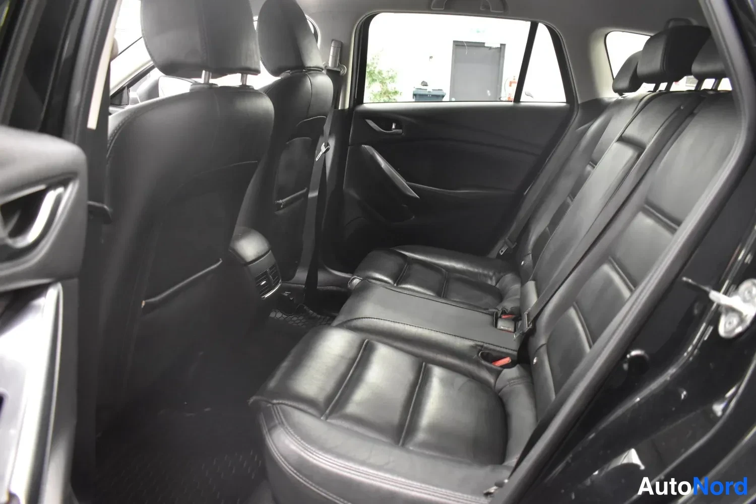Musta Mazda 6 2016, ulkokuva 22 – Raisio