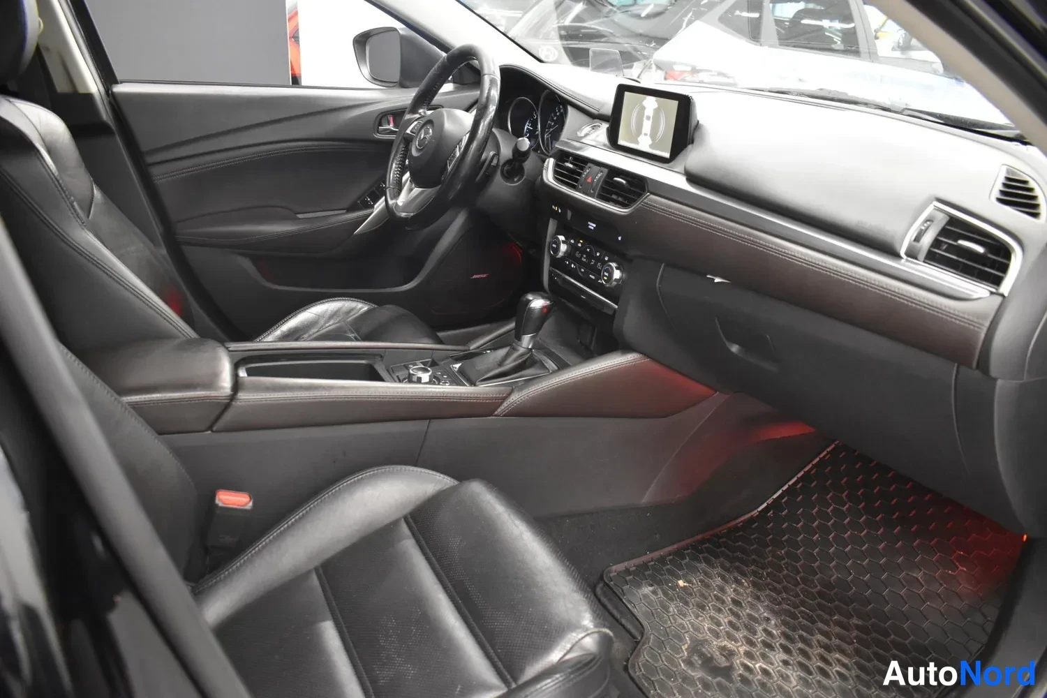 Musta Mazda 6 2016, ulkokuva 10 – Raisio