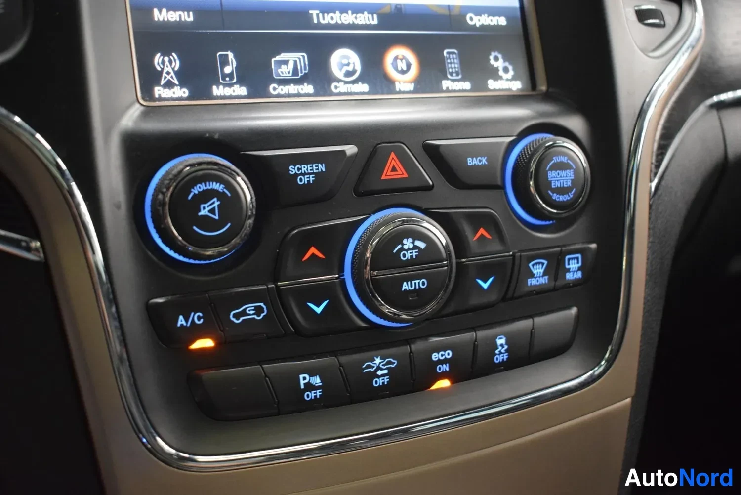 Harmaa Jeep Grand Cherokee 2013, ulkokuva 22 – Raisio
