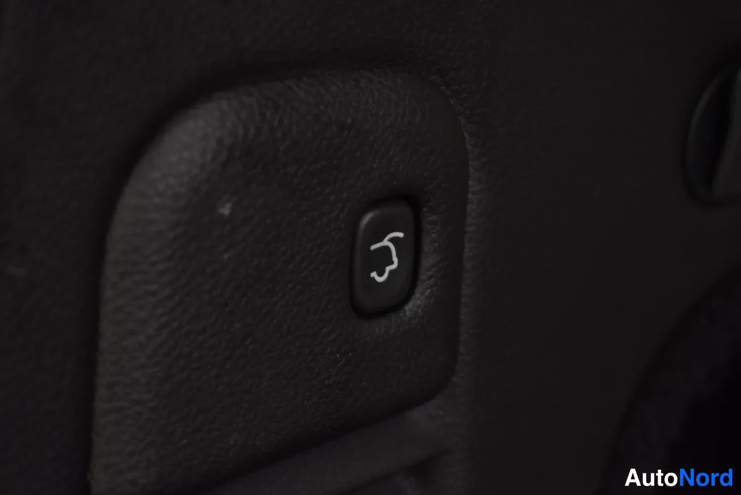 Harmaa Jeep Grand Cherokee 2013, ulkokuva 27 – Raisio
