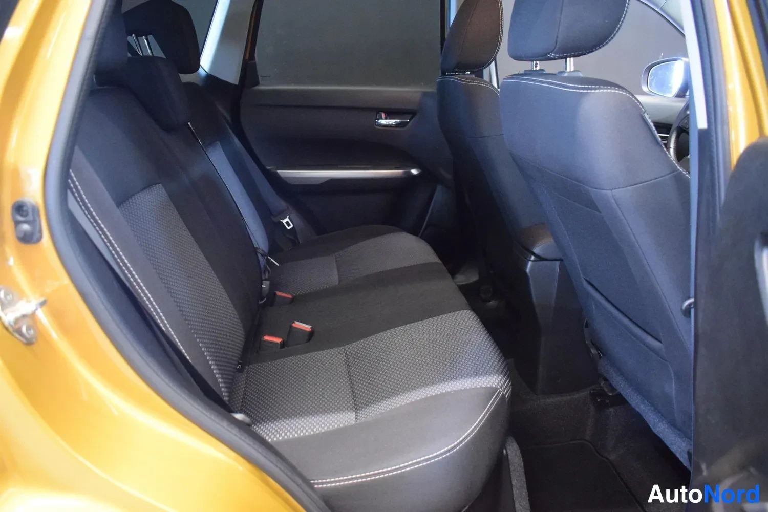 Keltainen Suzuki Vitara 2020, ulkokuva 12 – Raisio