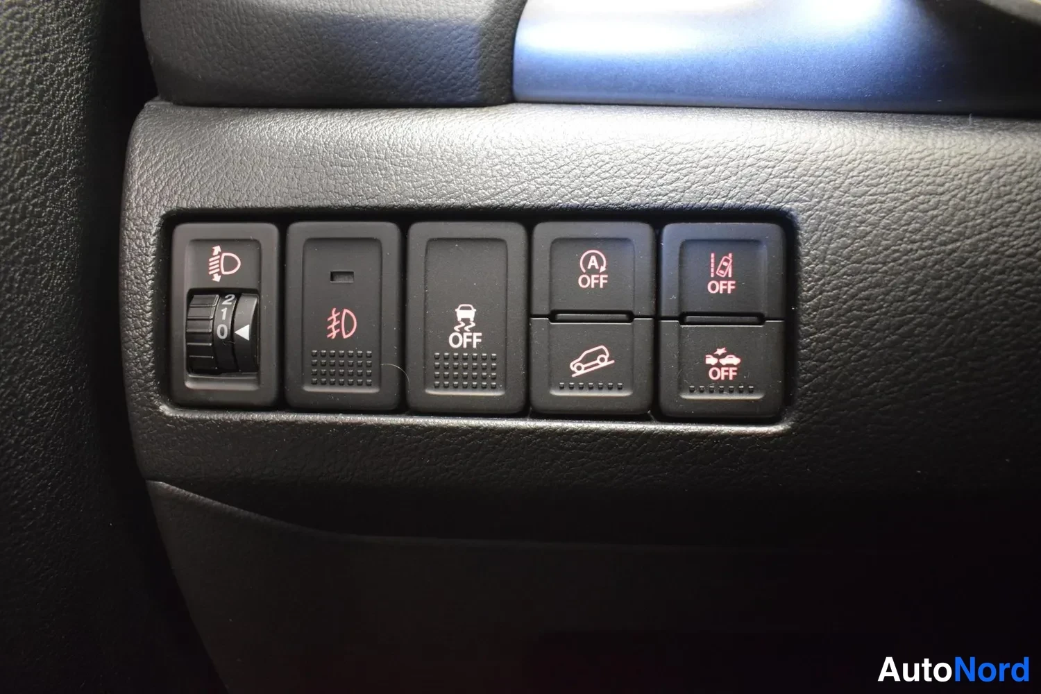 Keltainen Suzuki Vitara 2020, ulkokuva 13 – Raisio