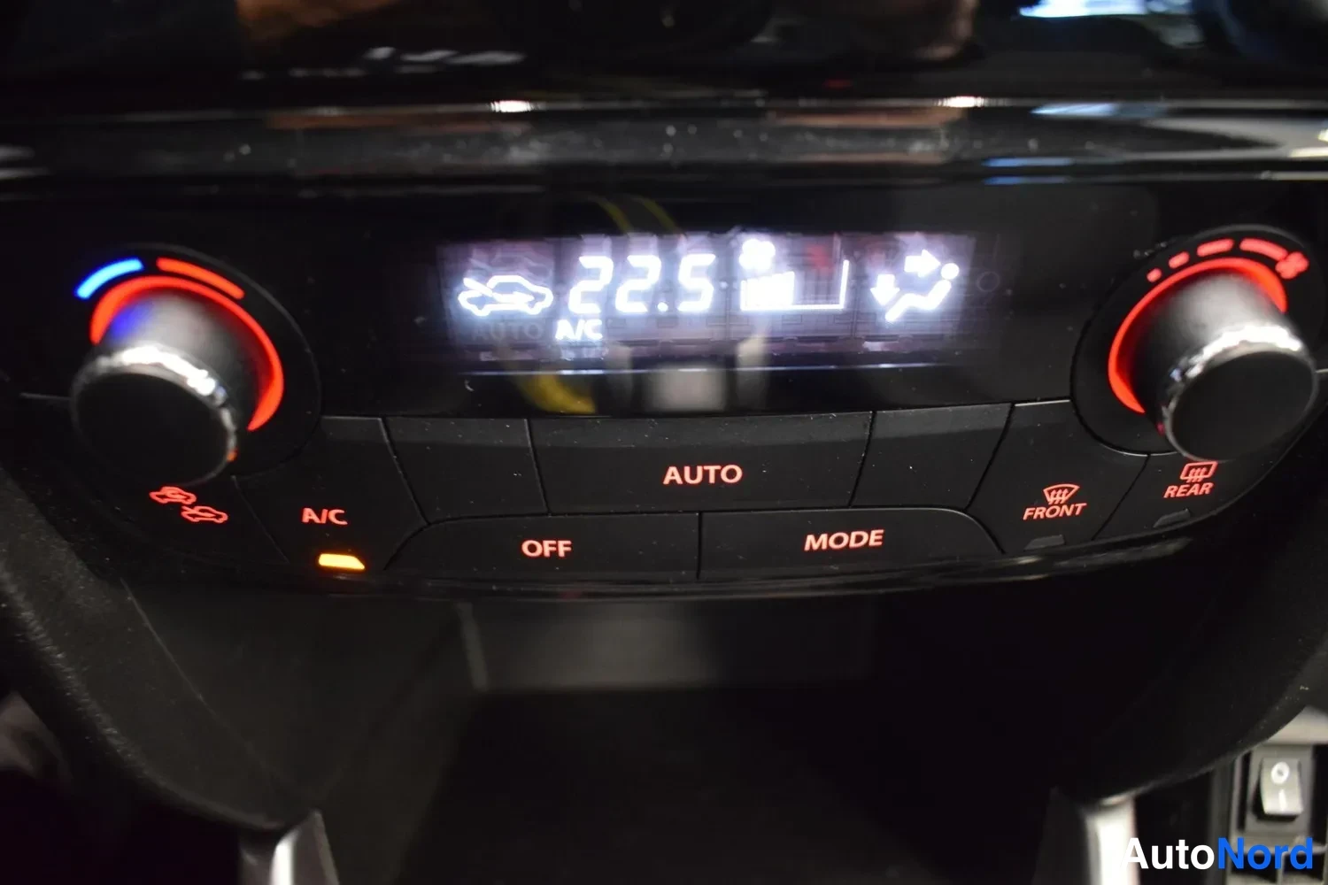 Keltainen Suzuki Vitara 2020, ulkokuva 18 – Raisio
