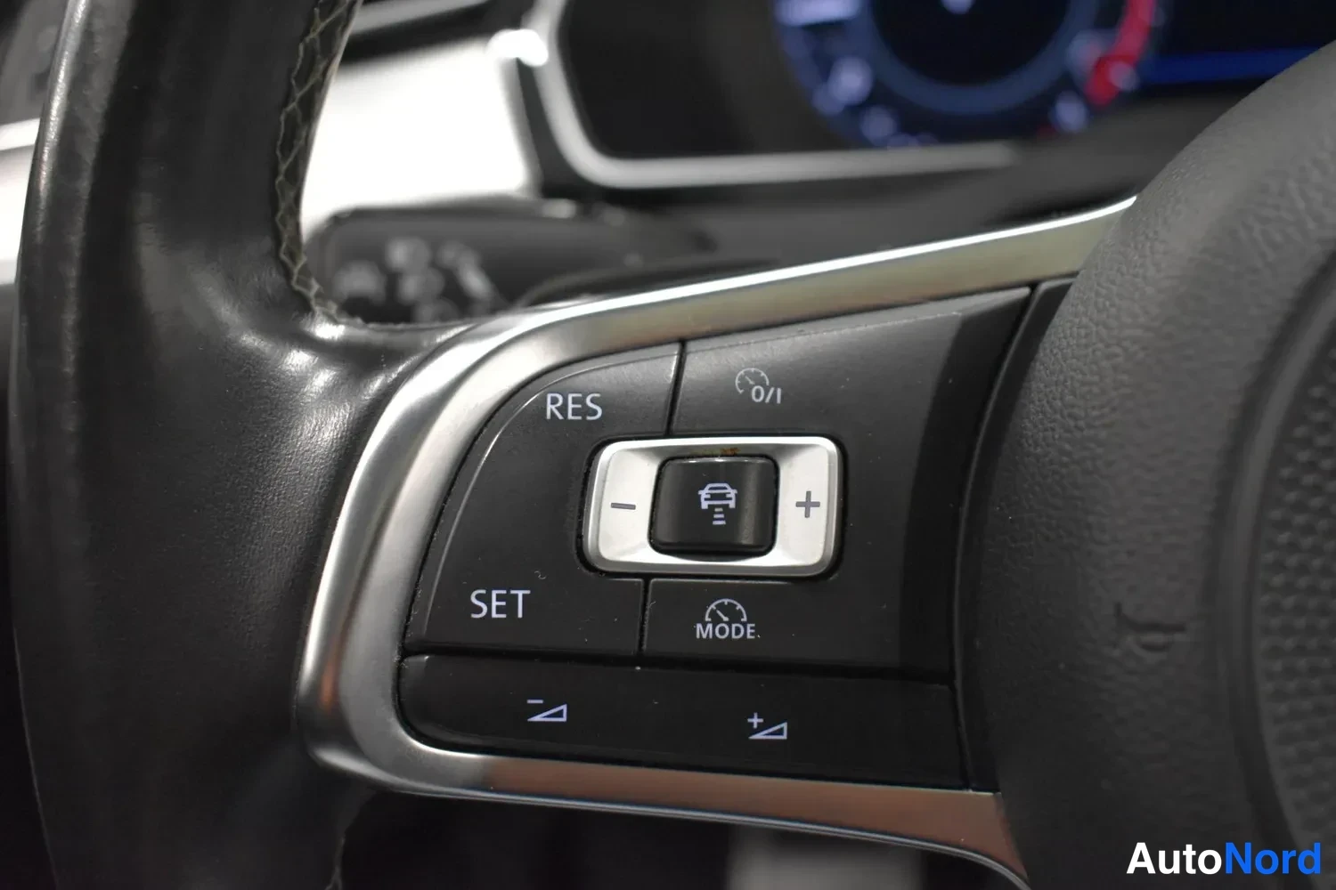 Valkoinen Volkswagen Arteon 2017, ulkokuva 18 – Raisio
