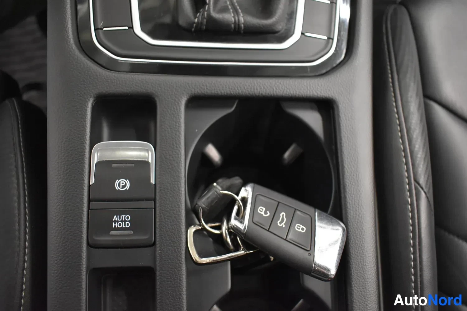 Valkoinen Volkswagen Arteon 2017, ulkokuva 24 – Raisio