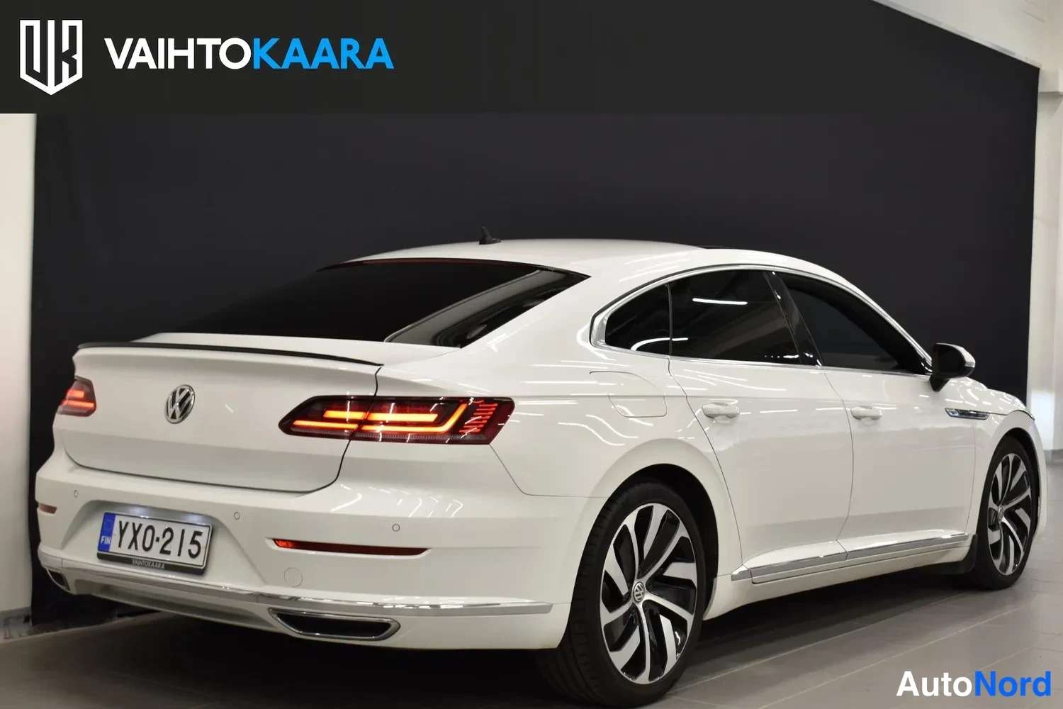 Valkoinen Volkswagen Arteon 2017, ulkokuva 4 – Raisio
