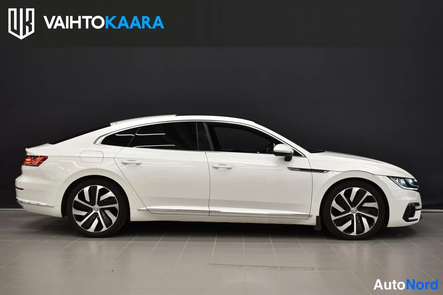 Valkoinen Volkswagen Arteon 2017, ulkokuva 5 – Raisio