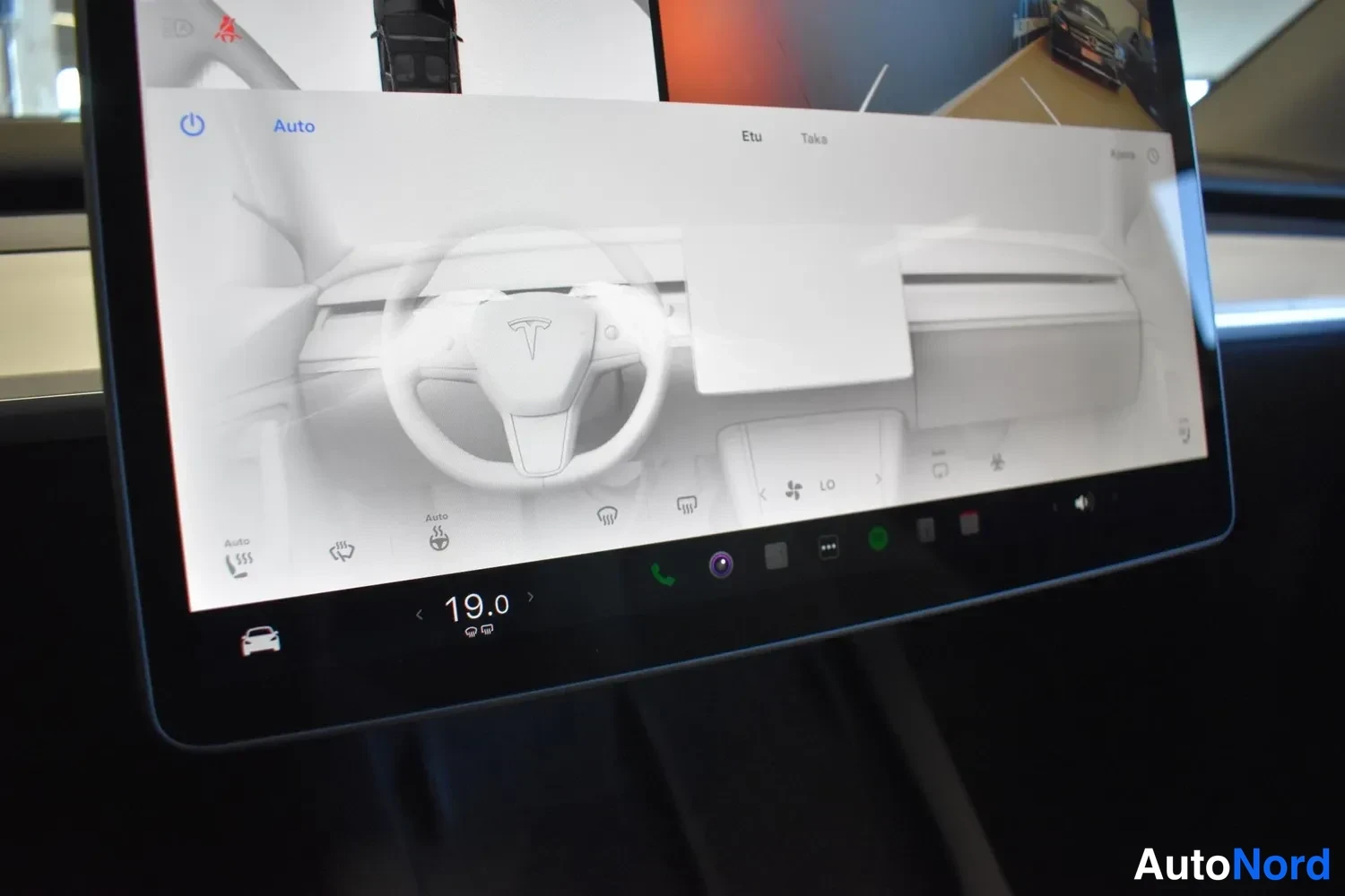 Musta Tesla Model Y 2023, ulkokuva 19 – Raisio