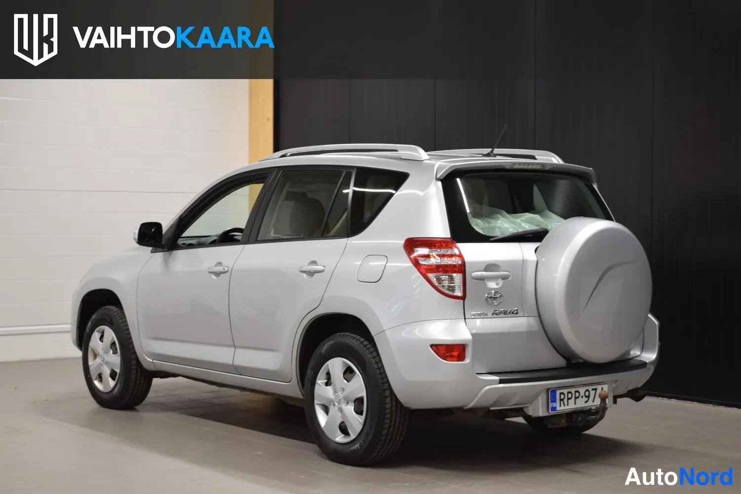 Hopea Toyota RAV4 2010, ulkokuva 3 – Raisio